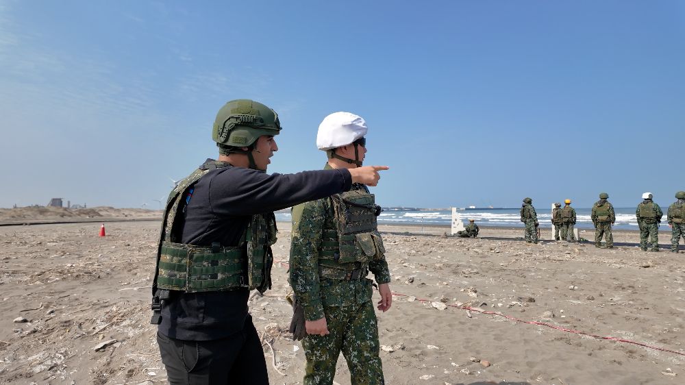 FRONTLINE-TAIWAN_1