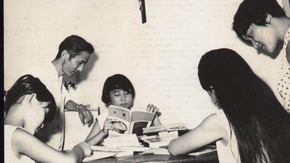 IN-PERPETUAL-NOSTALGIA-TALES-OF-MILITARY-DEPENDENTS_VILLAGES-IN-LITERATURE_1