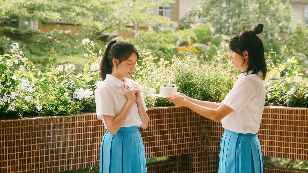 FRAGRANCE-OF-THE-FIRST-FLOWER-SEASON-2_4