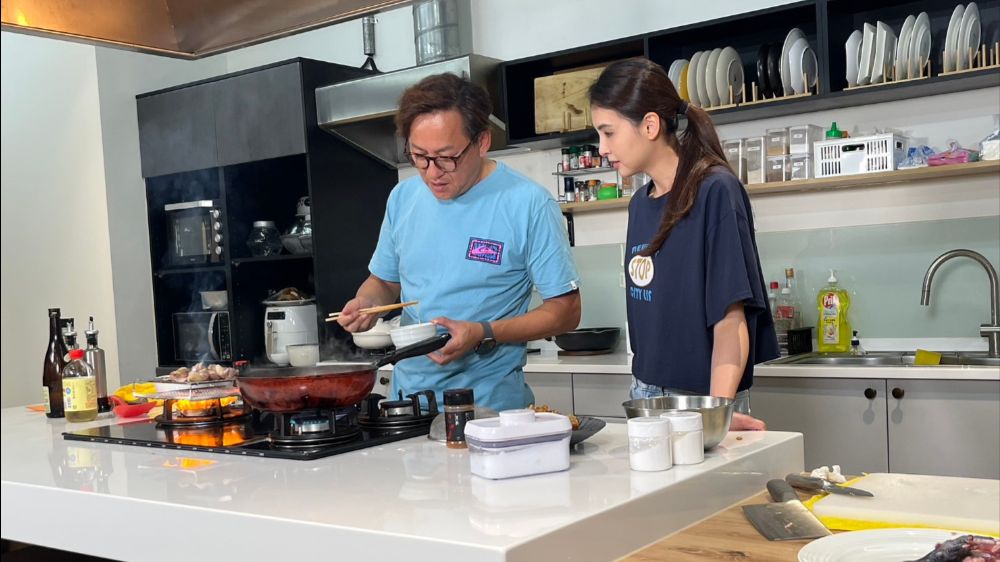 JAMES-GOING-PLACES_3