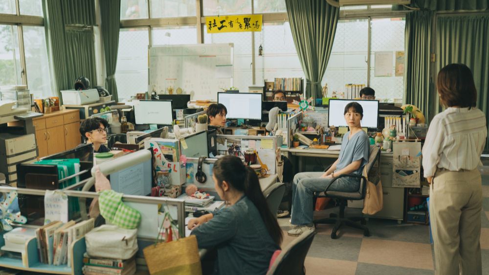 THAT-BURNING-HOUSE_4