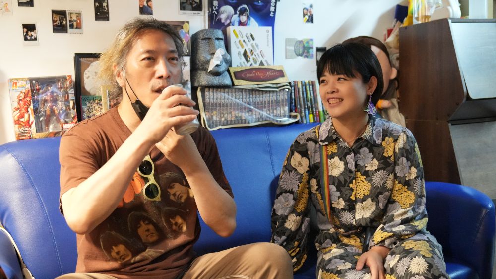 THE-ACCIDENTAL-POLITICIAN_5