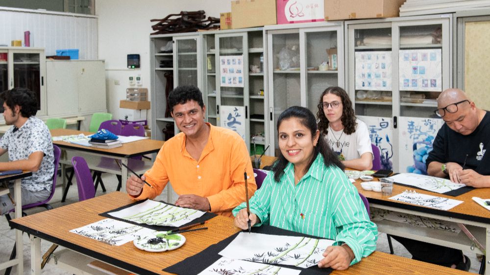 THE-STORIES-BETWEEN-INDIA-AND-TAIWAN_3