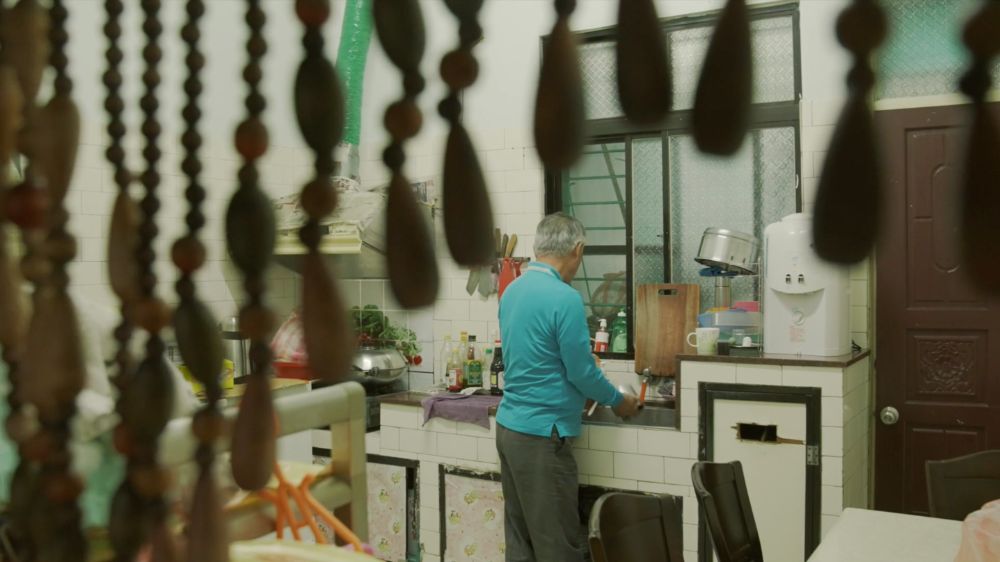 UNDER-THE-SAME-BOAT_1