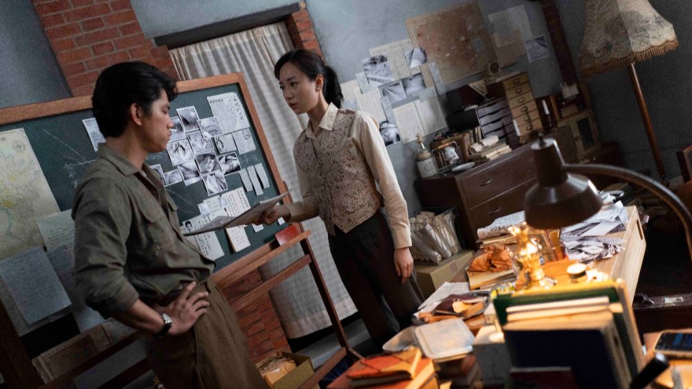 WHERE-THE-RIVER-FLOWS_2