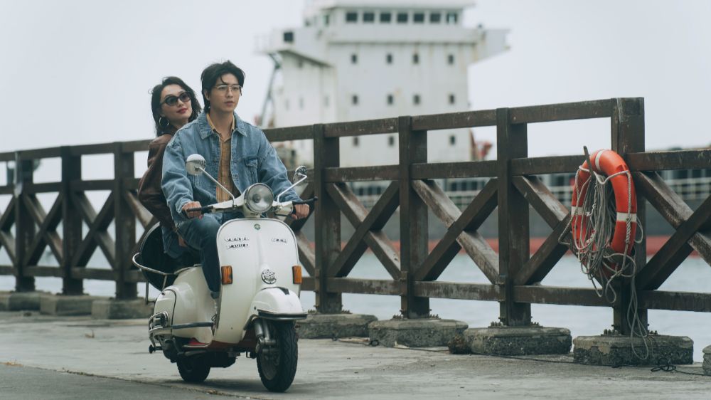 THE-GREAT-TIPSY-1980S_4