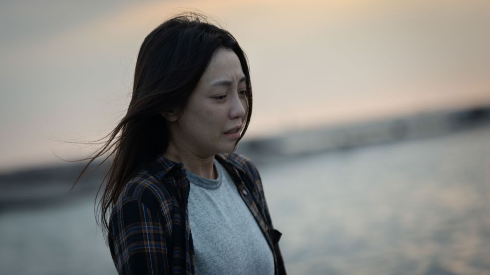 THE-WORLD-BETWEEN-US-II_3